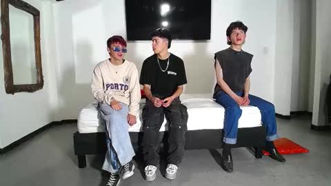 THOMAS AND DAMIAND online show from October 2025 06:07:02 PM