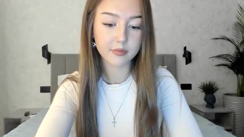 Lina online show from November 2025 08:36:02 AM