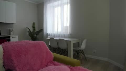 Lina online show from February 2026 08:40:02 AM