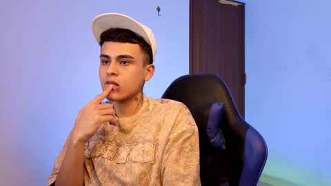 go_santi online show from March 2026 06:14:02 PM