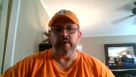 IDKIDCIDGAF online show from September 2025 06:02:01 PM