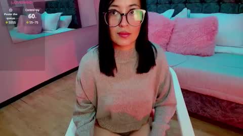 Snapshot of goddess_martina chatting on March 2025 02:12:01 PM M A R T I N A  online show from March 2025 02:12:01 PM
