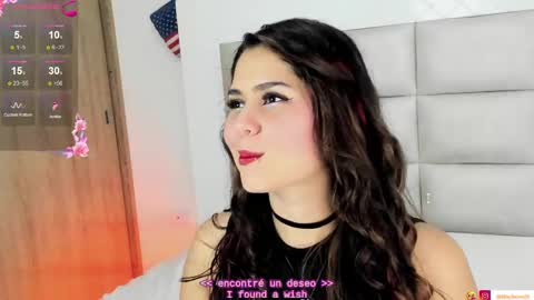 Snapshot of goddess_mia2 chatting on October 2025 03:05:02 AM Mia online show from October 2025 03:05:02 AM