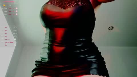 Snapshot of goddess_sophie99 chatting on February 2025 05:02:01 AM Goddess Sophie99 online show from February 2025 05:02:01 AM