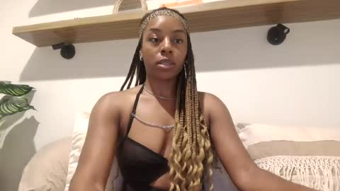 Miss Raven Black online show from July 2026 02:48:02 AM
