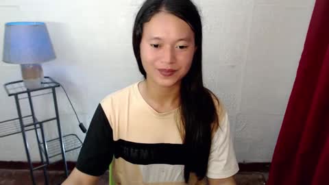 Ronel online show from December 2024 01:43:02 PM