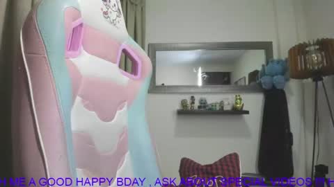 Snapshot of goddessjessica_roger chatting on June 2026 05:56:02 AM Goddess Jessica and slave Roger online show from June 2026 05:56:02 AM