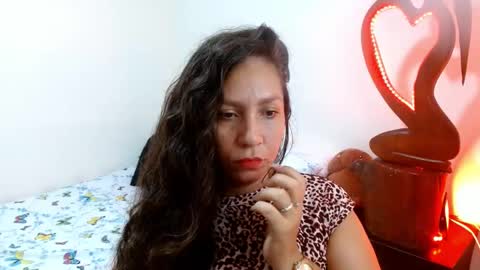  Naih Reyes online show from December 2024 02:33:02 AM