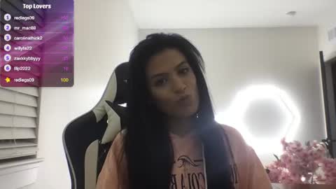 Goddess Reyna  online show from June 2026 02:32:02 AM