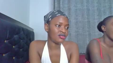 godess_lunah online show from June 2026 06:55:02 PM