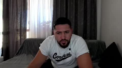 gold_alpha_boy online show from October 2025 01:22:02 PM