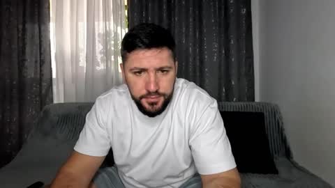 gold_alpha_boy online show from November 2025 10:24:01 AM