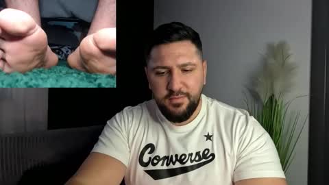 gold_alpha_boy online show from February 2026 03:00:02 PM