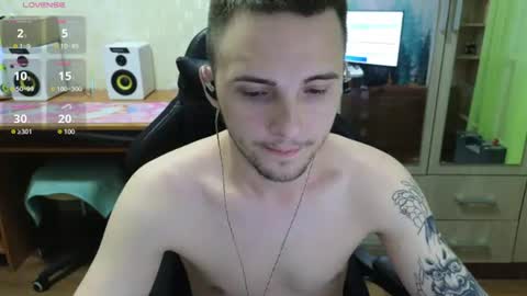 Snapshot of golden_boyyy21 chatting on July 2026 06:24:02 PM Golden boyyy21 online show from July 2026 06:24:02 PM