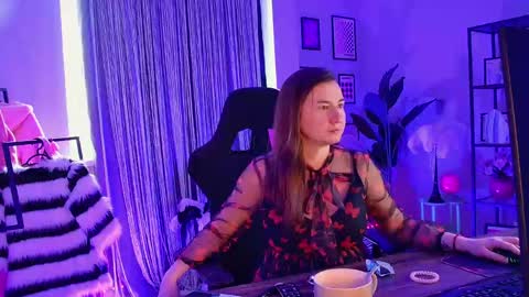 Gloria online show from May 2026 08:19:01 AM