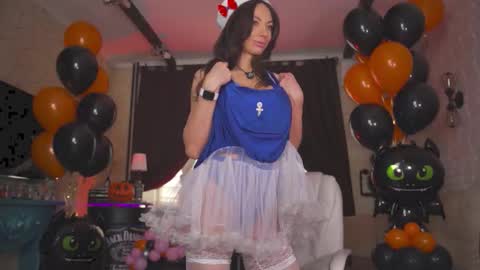 Anna online show from October 2025 02:58:02 AM