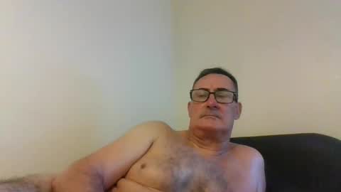 goldenone59 online show from September 2025 12:10:01 PM