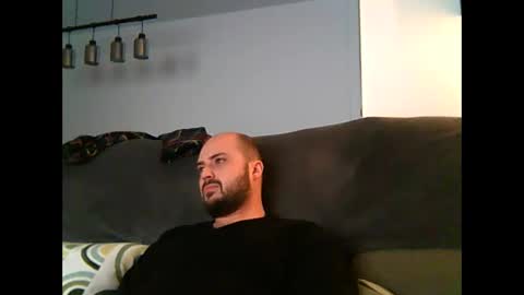 goldenspainboy online show from February 2026 05:38:01 PM