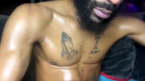 Snapshot of goldmouth_85 chatting on February 2026 09:00:02 AM Goldmouth 85 online show from February 2026 09:00:02 AM