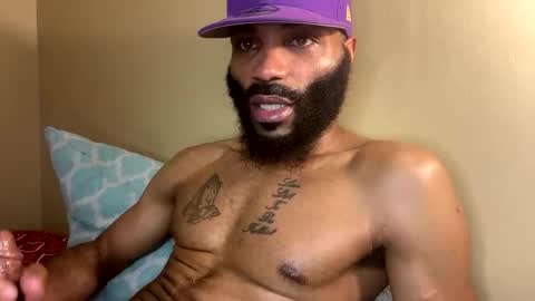 Snapshot of goldmouth_85 chatting on March 2026 10:12:01 PM Goldmouth 85 online show from March 2026 10:12:01 PM