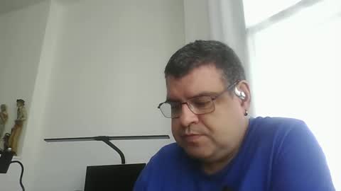 gomezgonz5 online show from September 2025 11:36:01 AM