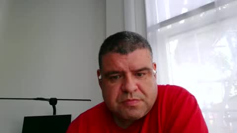 gomezgonz5 online show from October 2025 03:10:02 PM