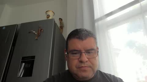 gomezgonz5 online show from October 2025 11:13:02 AM