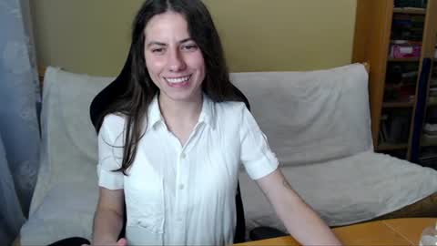 Elizabeth Effie online show from July 2026 05:08:02 PM
