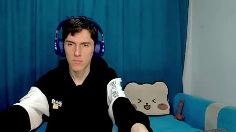 Snapshot of goodboyluca chatting on April 2026 03:01:02 PM Luca online show from April 2026 03:01:02 PM