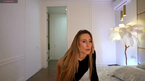 Snapshot of gooodgirlhere chatting on October 2025 03:43:01 PM gooodgirlhere online show from October 2025 03:43:01 PM
