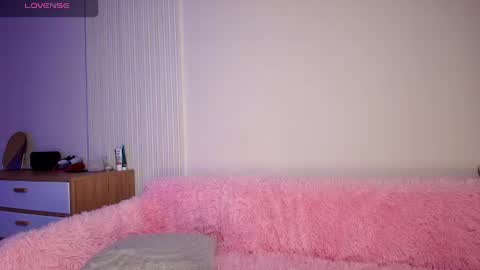 Yulia 24  online show from July 2026 09:39:01 PM