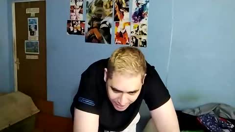 Snapshot of gorak32 chatting on December 2024 01:09:01 PM GoraK online show from December 2024 01:09:01 PM