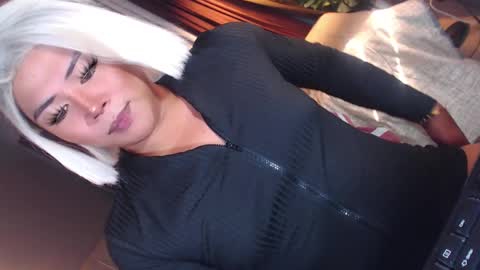 Samantha online show from April 2026 06:52:01 AM