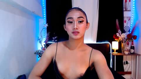 gorgeous_nicole online show from February 2025 03:31:01 AM
