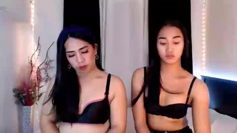 gorgeous_nicole online show from March 2025 04:52:02 PM
