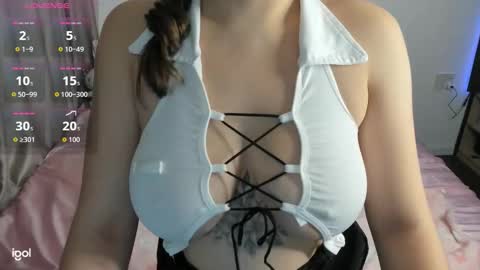 gorgeousline online show from November 2025 02:11:02 AM