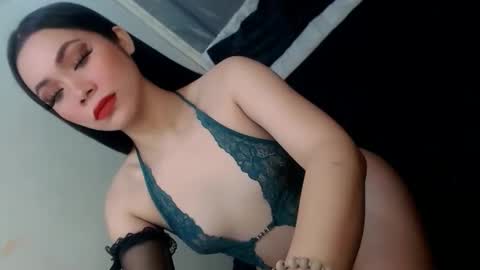 Its me aleah kate online show from October 2025 04:08:01 PM