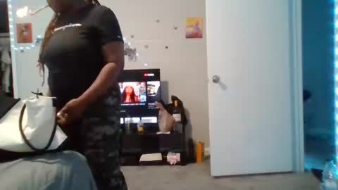 Sue Goddess online show from October 2025 08:38:01 PM