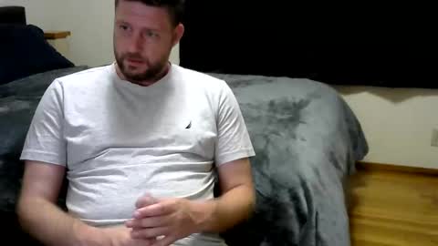Snapshot of gotcakesproductions chatting on May 2026 04:42:01 AM gotcakesproductions online show from May 2026 04:42:01 AM