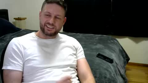 Snapshot of gotcakesproductions chatting on June 2026 05:03:02 AM gotcakesproductions online show from June 2026 05:03:02 AM