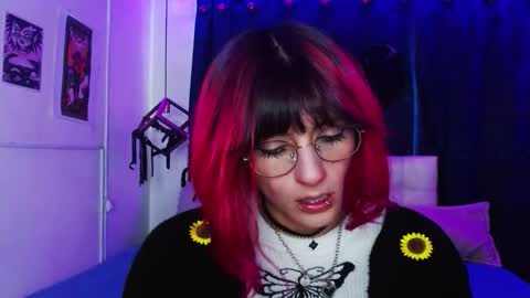 goth_minerva online show from November 2025 01:31:01 PM