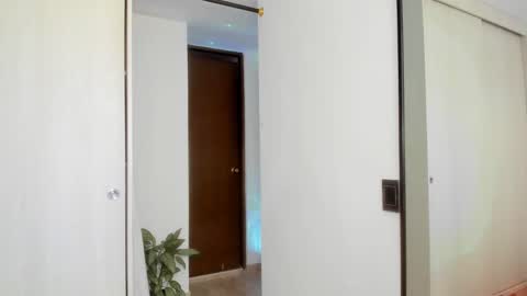 Snapshot of goth_ru chatting on December 2024 09:44:01 PM Russ online show from December 2024 09:44:01 PM