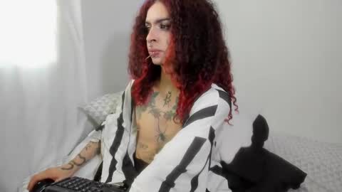 Snapshot of goth_ru chatting on December 2024 09:26:01 PM Russ online show from December 2024 09:26:01 PM