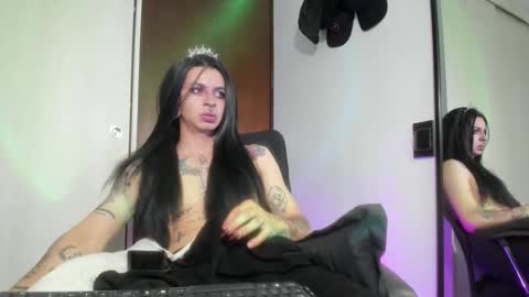 Snapshot of goth_ru chatting on September 2025 08:53:02 PM Russ online show from September 2025 08:53:02 PM