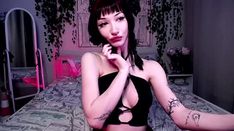 Snapshot of gothdesss chatting on December 2024 03:07:02 AM    online show from December 2024 03:07:02 AM