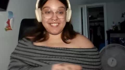 Snapshot of gothshawty101 chatting on November 2025 06:55:02 PM Lady Venus online show from November 2025 06:55:02 PM