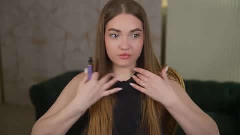 Snapshot of grace054 chatting on February 2026 07:33:02 PM Grace online show from February 2026 07:33:02 PM