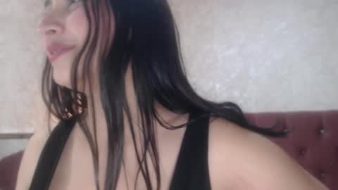 Snapshot of graceblu chatting on October 2025 05:29:02 AM Grace online show from October 2025 05:29:02 AM