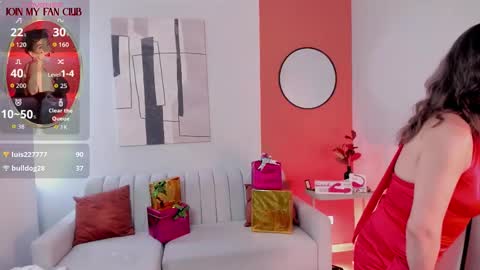 Zuly online show from December 2025 09:11:01 PM