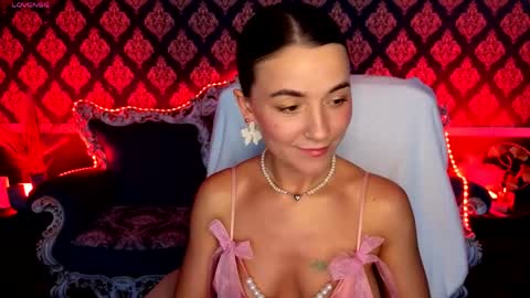 gracefulmichelle online show from April 2026 07:00:01 PM